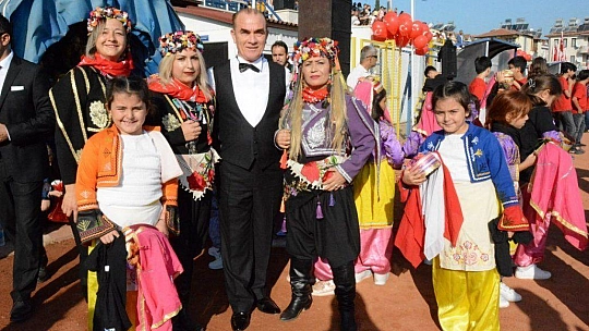 29 Ekim Cumhuriyet Bayramı Fethiye'de de coşkulu geçti