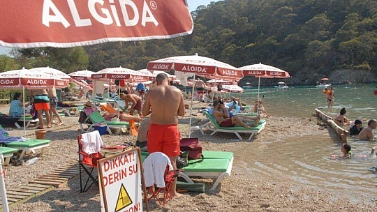 FETHİYE'DE BAYRAM YOĞUNLUĞU