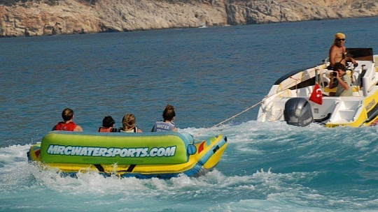FETHİYE'DE BAYRAM YOĞUNLUĞU