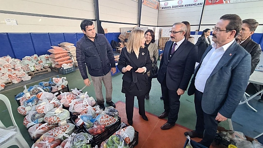 MİLLETVEKİLİ GÖKCAN: HEMŞERİLERİMİZ DEPREMZEDE VATANDAŞLARIMIZI BAĞRINA BASIYOR