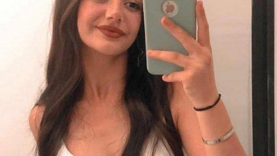 ELEKTRİKLİ BİSİKLETTEN DÜŞEN GENÇ KIZ HASTANEDE HAYATINI KAYBETTİ