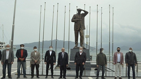 Emekli amirallerin yayınladığı bildiriye Marmarisli odalardan jet tepki geldi