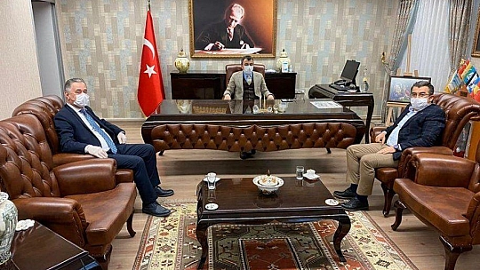 CHP Milletvekili Özcan, COVID-19 Mücadelesini Sıkı Sıkıya Takip Ediyor