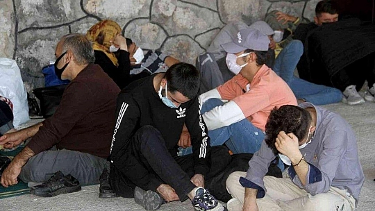 Fethiye'de 58 düzensiz göçmen yakalandı