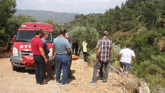 Fethiye'de uçuruma devrilen traktörün sürücüsü öldü