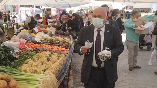 Pazar esnafı ve vatandaşları kongreye davet ettiler