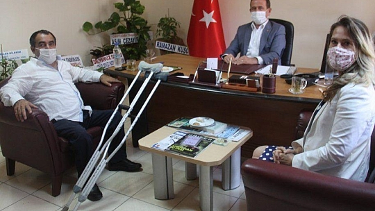 ARSLANCA'DAN İLÇE BAŞKANI ÖZTÜRK'E ZİYARET