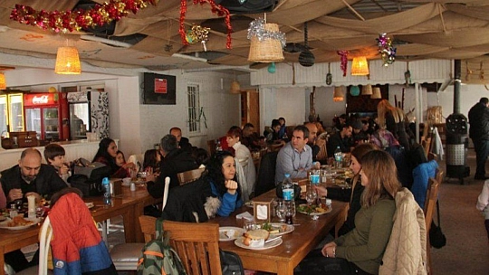 Minik öğrencilerin okuma sevinci