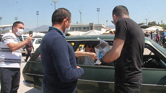 Karakartallar 300 Maske Dağıttı