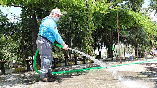 Seydikemer Belediyesi Camilerde Dezenfekte Çalışmalarına Hızla Devam Ediyor
