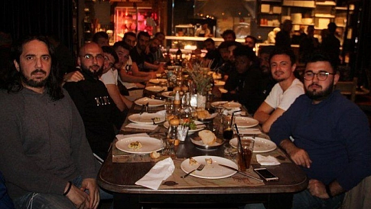 Manisa deplasmanı öncesi moral yemeği 