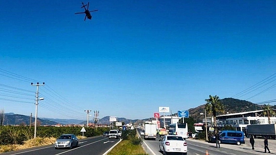 Jandarma Trafik ekipleri havadan denetledi