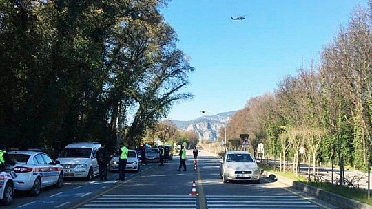 Jandarma Trafik ekipleri havadan denetledi