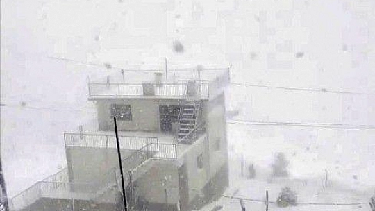 Kavaklıdere'de kar kalınlığı 10 santime ulaştı