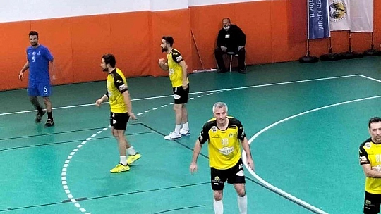 Köyceğiz Belediyespor, evinde ağırladığı İzmir takımına mağlup oldu
