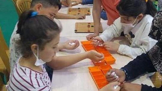 Köyceğiz'de öğrenciler geleneksel spor oyunları ile tanıştı