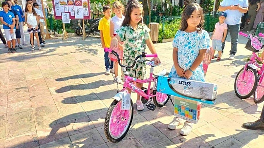 Köyceğiz'de öğrenciler kitap okudu, bisiklet kazandı