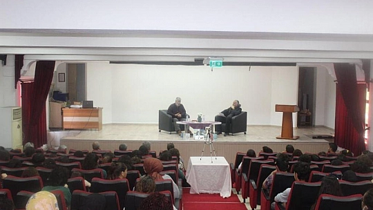 Köyceğiz'de yazar Semih Gümüş öğrencilerle buluştu