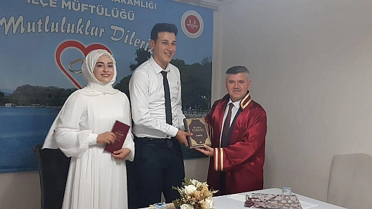 Köyceğiz'de yenilenen nikah salonu hizmete girdi