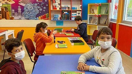 Köyceğizli öğrenciler akıl ve zekâ oyunlarında 2 üçüncülük kazandı