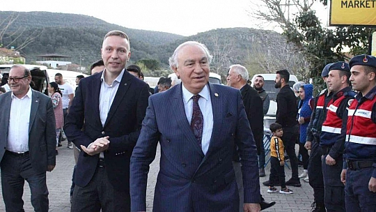 Küçük Dibekdere'de iftar yemeği