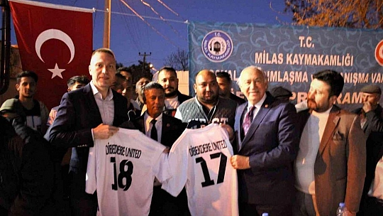 Küçük Dibekdere'de iftar yemeği