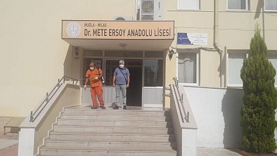 LGS öncesi okullar dezenfekte edildi