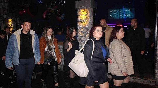 Marmaris 2022'ye coşku ile girdi