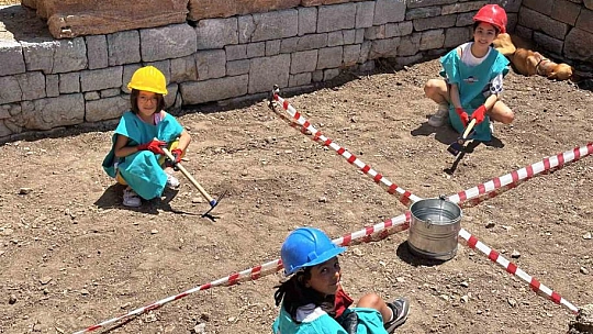Bilsem öğrencileri Knidos'ta araştırma gezisi yaptı