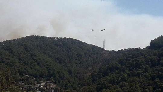 Marmaris-Datça karayolu ulaşıma kapandı