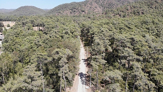 Marmaris'in en uzak mahallesi Taşlıca yeni yoluna kavuştu