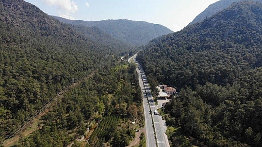 Marmaris'te imara açılan yer için, 7 meclis üyesi dava açtı