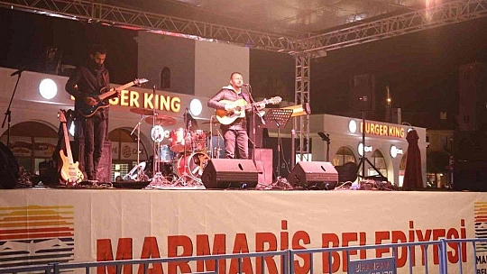 Marmaris'te yeni yıl kutlamaları devam ediyor