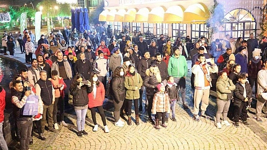 Marmaris'te yeni yıl kutlamaları devam ediyor