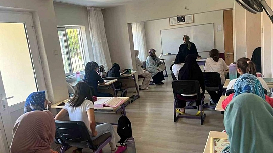 Yaz Kur'an Kursları Eğitim ve Öğretime Devam Ediyor