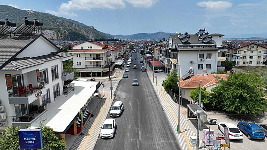 BSK Sıcak asfalt aşınma tabakasının birinci etabı bitti