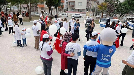 Polis özel bireyler ile bir araya geldi