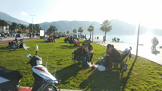 Güzel hava ördeklere yaradı