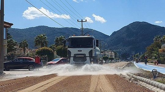 Sahil Bandında parke çalışması başladı