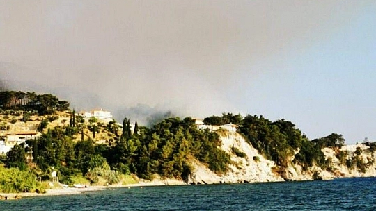 Samos kabusu yaşıyor