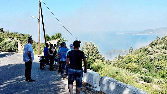 Samos kabusu yaşıyor