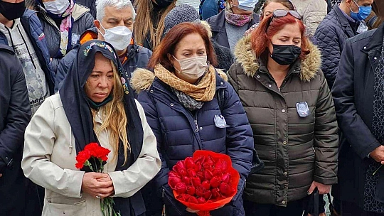 Sanatçı dostları Akrep Nalan'ı yalnız bıraktı