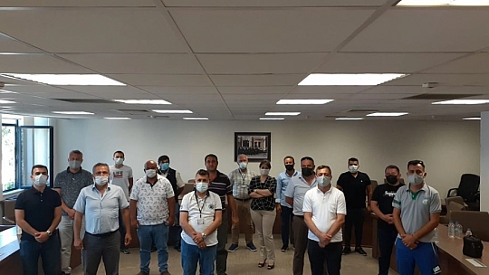 Belediye personellerine iletişim eğitimi verildi