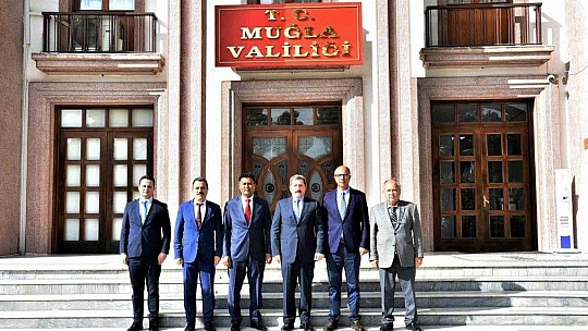 Sri Lanka Ankara Büyükelçisi Vali Orhan Tavlı'yı ziyaret etti