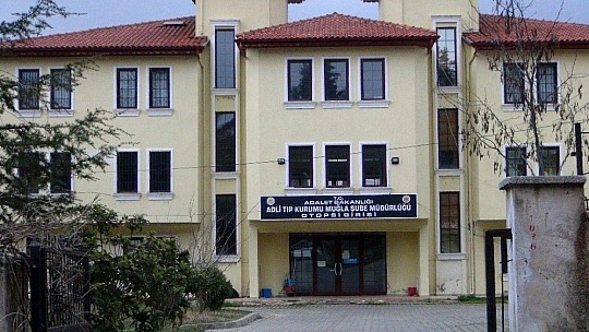 Tasarımcı Yılmaztürk ölü bulundu