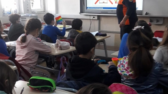 Tatbikatlar ve eğitimler sürüyor