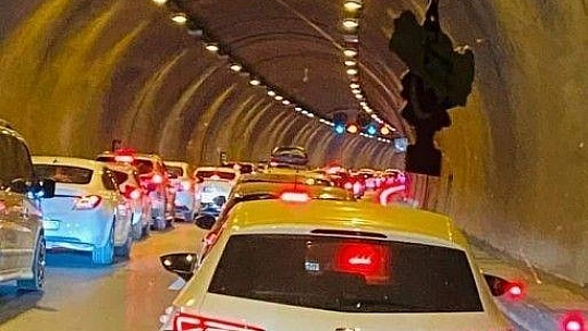 Tatilcilerin dönüş çilesi başladı