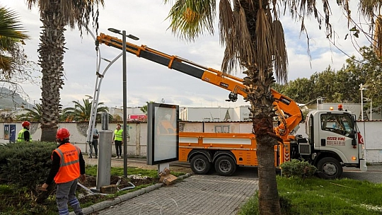 Belediyeden Aydınlatma Çalışmaları