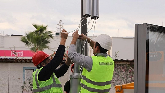 Belediyeden Aydınlatma Çalışmaları