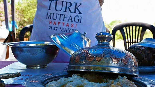 Türk mutfağının yöresel ve sevilen lezzetleri Beçin Kalesi'nde tanıtıldı